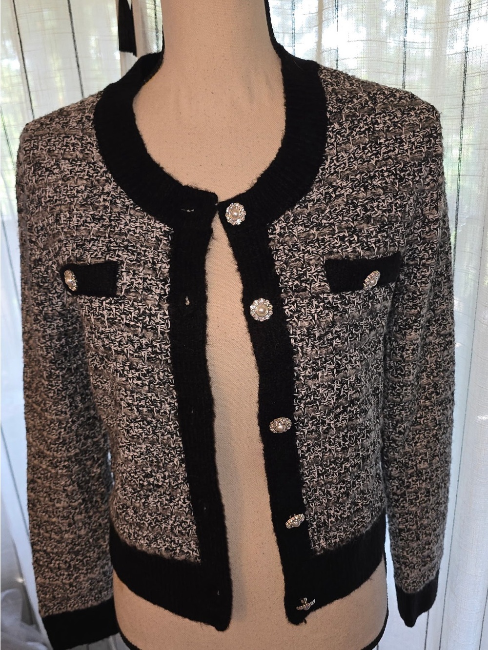 Laundry By Shelli Segal Black and White Tweed Cropped Cardigan